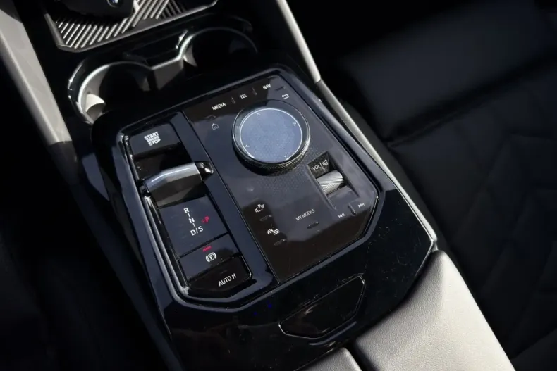 BMW 540 din 2024 cu 25.027 km - oferta BMW162373 - foto 11