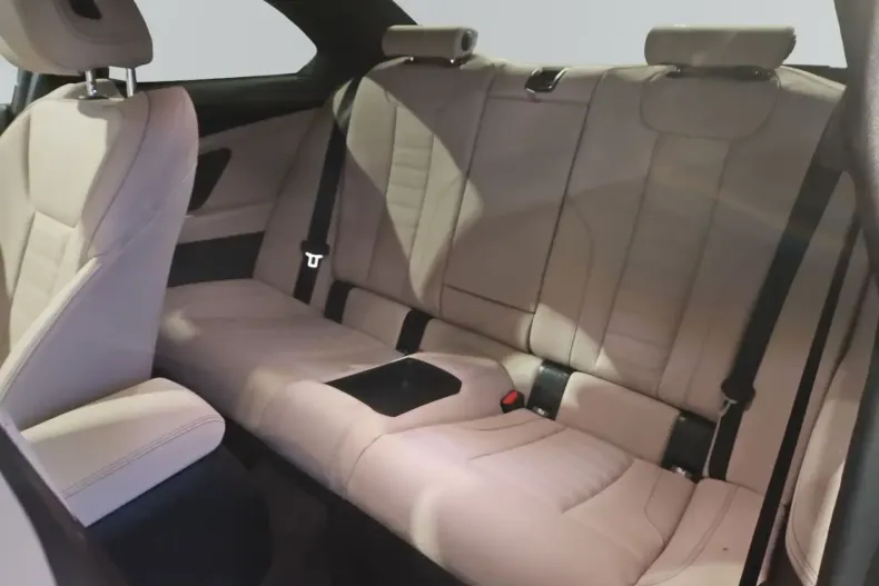 BMW M240i din 2024 cu 3.902 km - oferta BMW162383 - foto 9