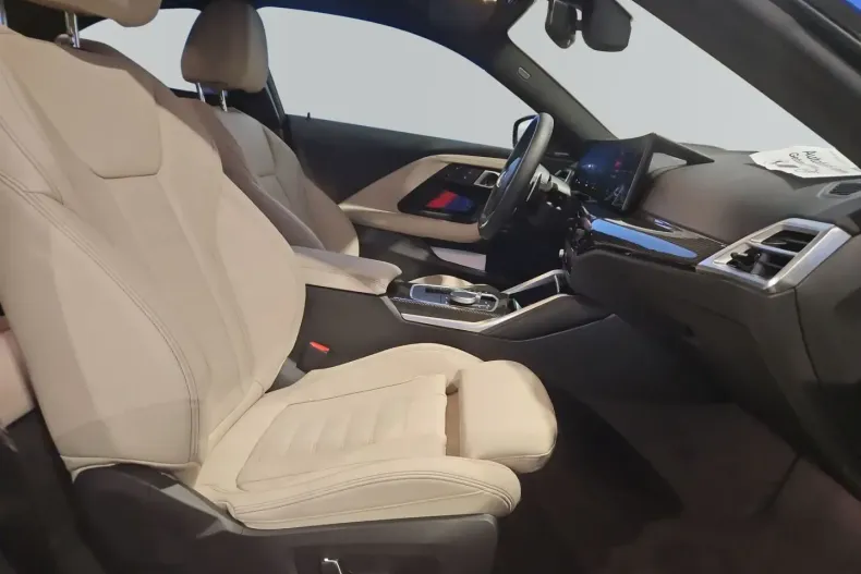 BMW M240i din 2024 cu 3.902 km - oferta BMW162383 - foto 11