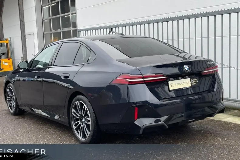 BMW 520 din 2024 cu 35.508 km - oferta BMW162389 - foto 2