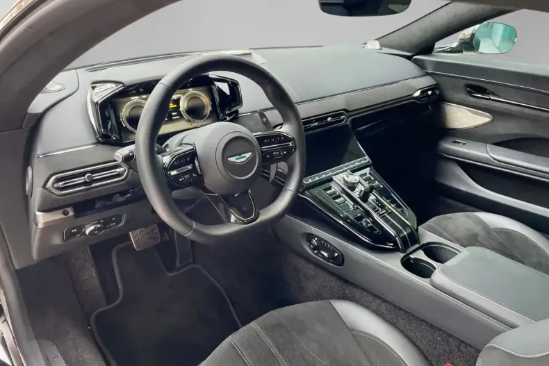 Aston Martin V8 Vantage din 2024 cu 5.400 km - oferta AST162392 - foto 11