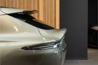 Aston Martin DBX din 2023 cu 26.335 km - oferta AST162397 - foto 19