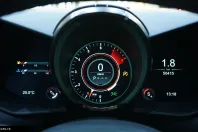 Aston Martin V8 Vantage din 2021 cu 50.415 km - oferta AST162401 - foto 28