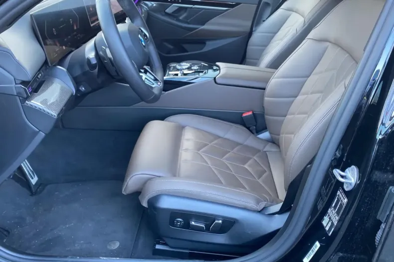 BMW 520 din 2024 cu 17.100 km - oferta BMW162402 - foto 6