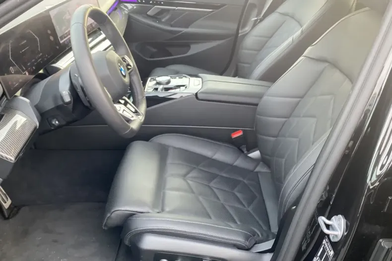 BMW 520 din 2024 cu 21.900 km - oferta BMW162403 - foto 6