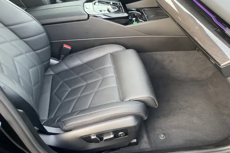 BMW 520 din 2024 cu 21.900 km - oferta BMW162403 - foto 8