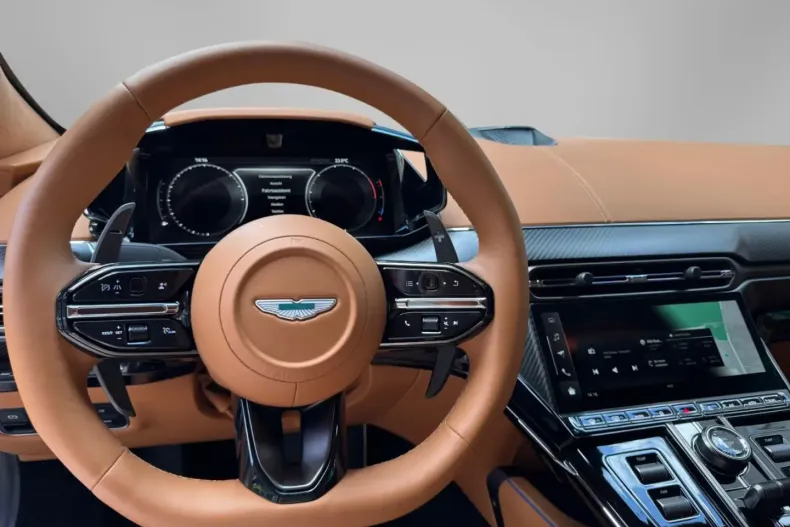 Aston Martin V8 Vantage din 2024 cu 4.500 km - oferta AST162404 - foto 14