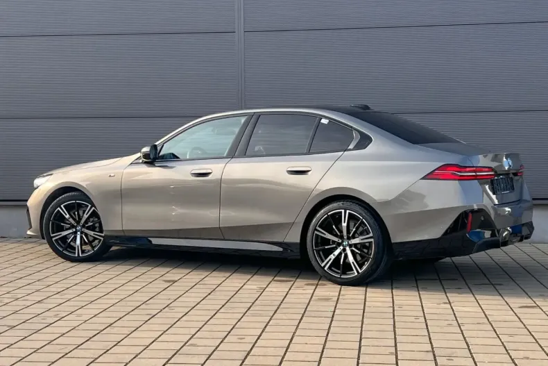 BMW 520 din 2024 cu 17.279 km - oferta BMW162407 - foto 7