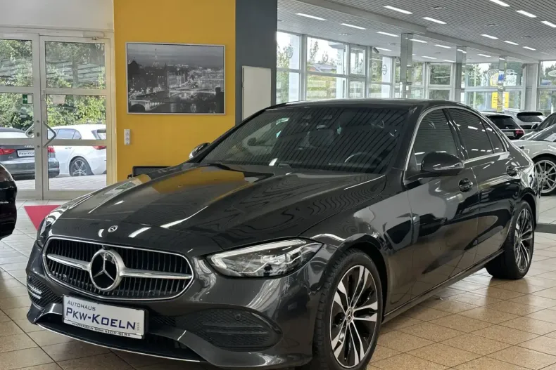 Mercedes-Benz C 220 din 2024 cu 40.400 km - oferta MER162409 - foto 1