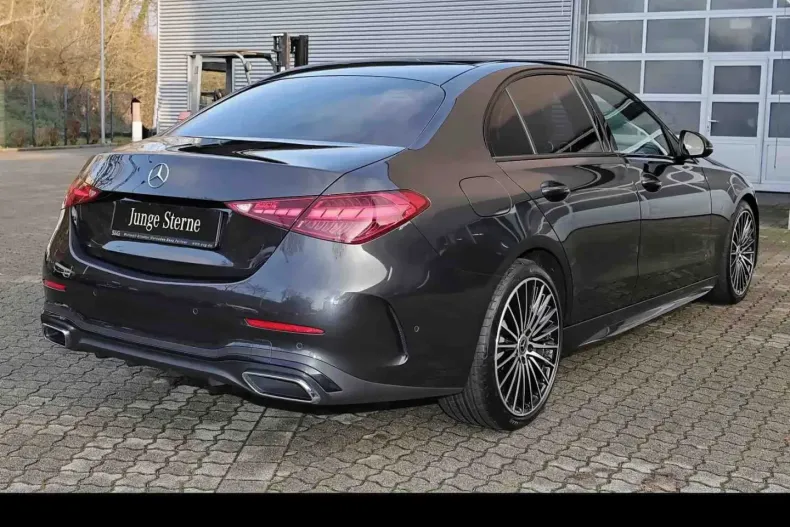 Mercedes-Benz C 300 din 2022 cu 70.760 km - oferta MER162412 - foto 2