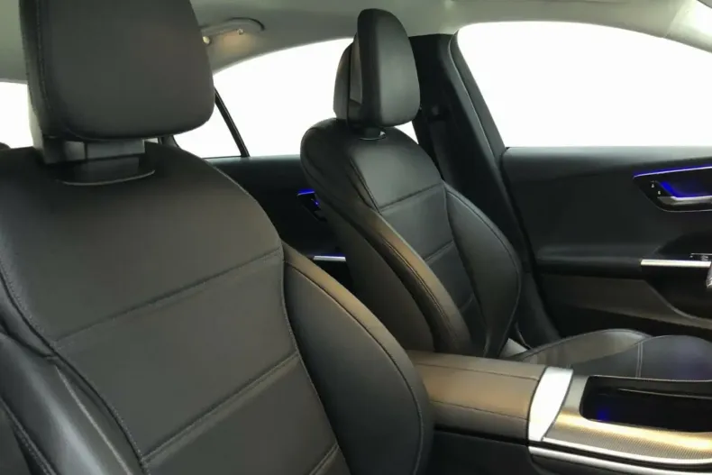 Mercedes-Benz C 300 din 2022 cu 58.700 km - oferta MER162413 - foto 13