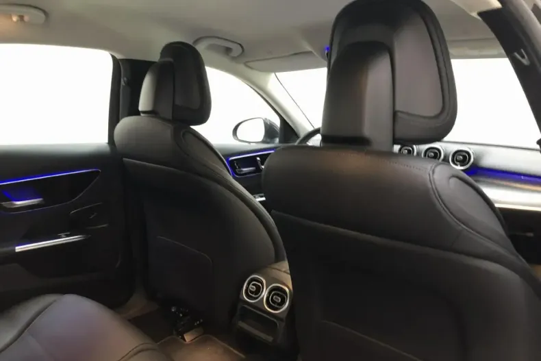 Mercedes-Benz C 300 din 2022 cu 58.700 km - oferta MER162413 - foto 14