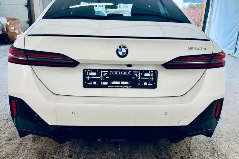 BMW 520 din 2024 cu 5.600 km - oferta BMW162415 - foto 8