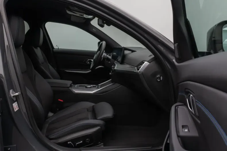 BMW 320 din 2024 cu 25.550 km - oferta BMW162418 - foto 24