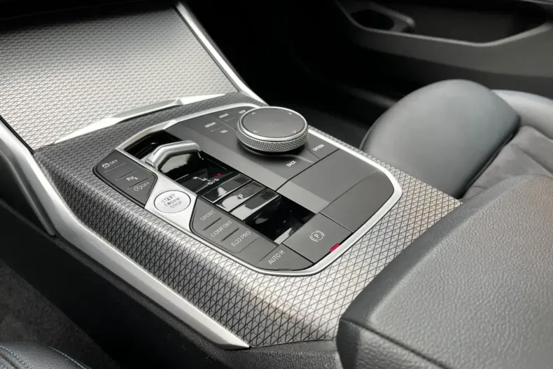 BMW 318 din 2022 cu 47.500 km - oferta BMW162424 - foto 18