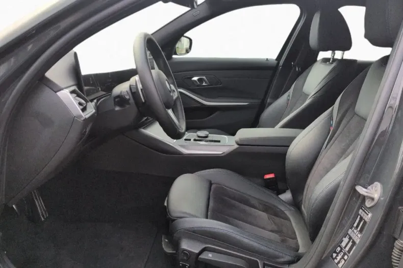 BMW 330 din 2024 cu 15.717 km - oferta BMW162425 - foto 6