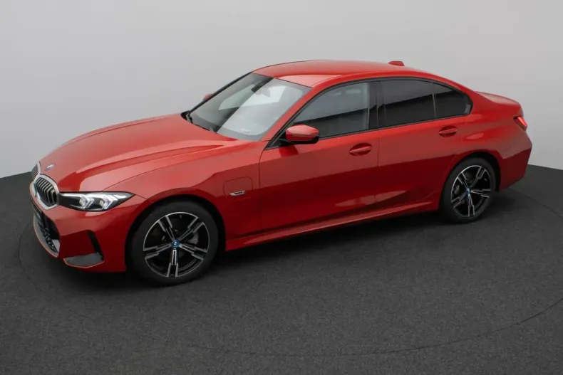 BMW 330 din 2022 cu 31.711 km - oferta BMW162427 - foto 12