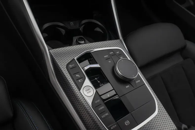 BMW 330 din 2022 cu 31.711 km - oferta BMW162427 - foto 22