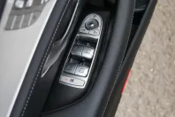 Mercedes-Benz E 200 din 2022 cu 61.343 km - oferta MER162428 - foto 13