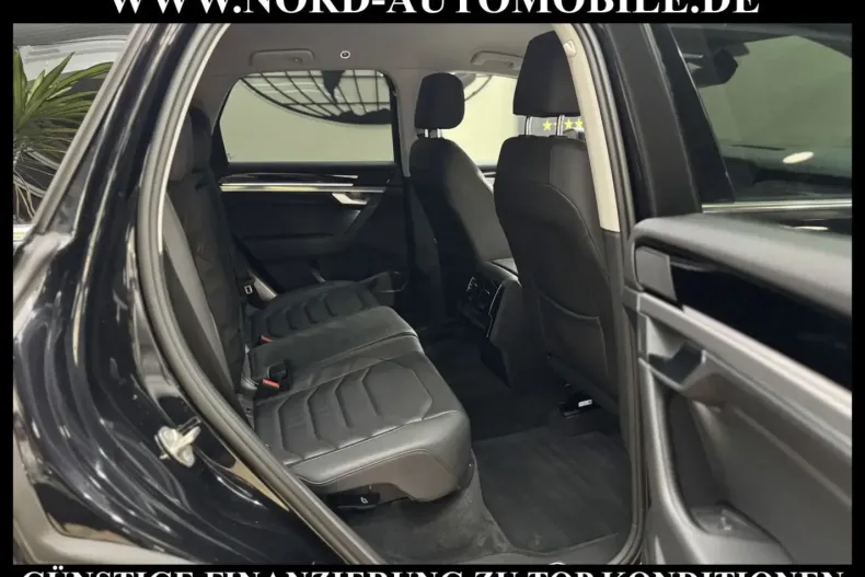 Volkswagen Touareg din 2021 cu 88.284 km - oferta VOL162429 - foto 15