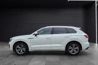 Volkswagen Touareg din 2021 cu 82.500 km - oferta VOL162432 - foto 2