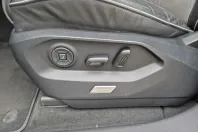 Volkswagen Touareg din 2021 cu 82.500 km - oferta VOL162432 - foto 22