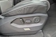 Volkswagen Touareg din 2021 cu 82.500 km - oferta VOL162432 - foto 25