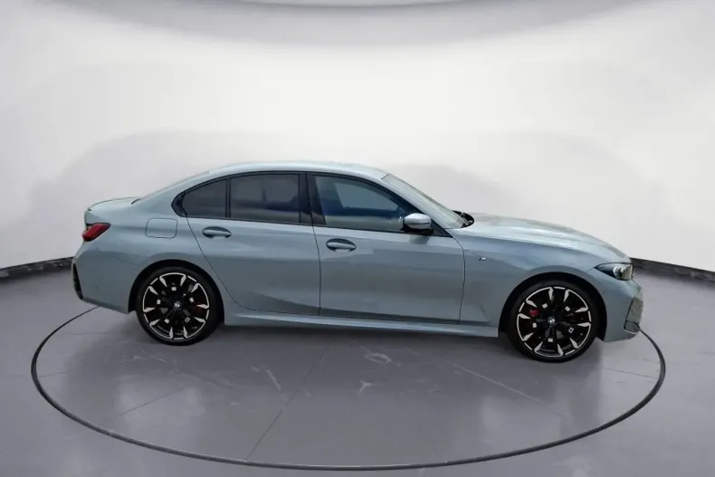 BMW 320 din 2024 cu 9.000 km - oferta BMW162436 - foto 5