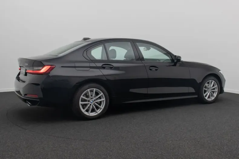 BMW 318 din 2023 cu 51.600 km - oferta BMW162437 - foto 6