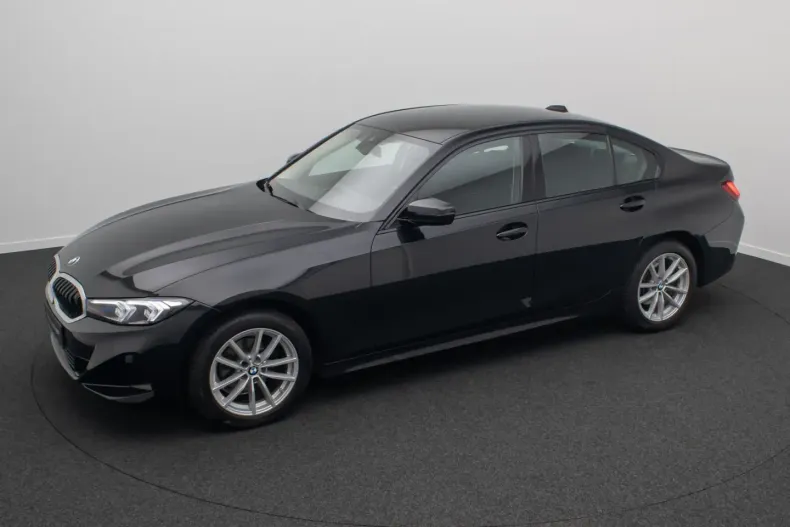 BMW 318 din 2023 cu 51.600 km - oferta BMW162437 - foto 12