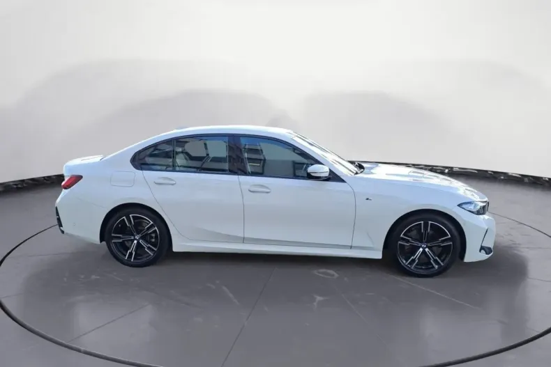 BMW 320 din 2024 cu 13.180 km - oferta BMW162438 - foto 5