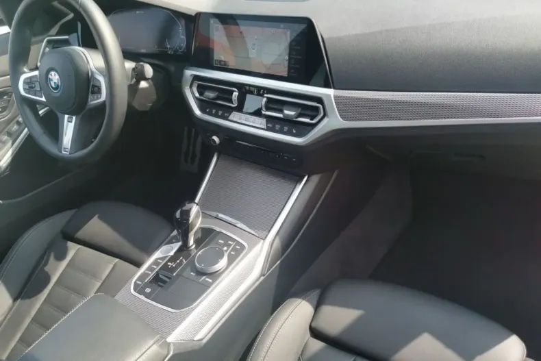 BMW 330 din 2022 cu 9.419 km - oferta BMW162439 - foto 5