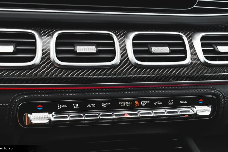 Mercedes-Benz GLE 53 AMG din 2024 cu 10.725 km - oferta MER162455 - foto 19