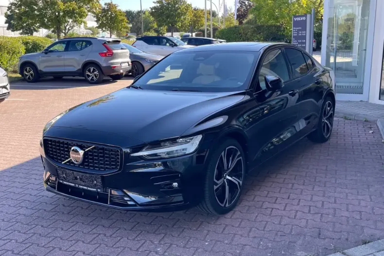 Volvo S60 din 2024 cu 13.500 km - oferta VOL162460 - foto 2