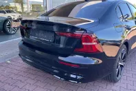 Volvo S60 din 2024 cu 13.500 km - oferta VOL162460 - foto 4