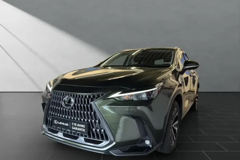 Lexus NX 350h din 2022 cu 61.965 km - oferta LEX162464 - foto 1