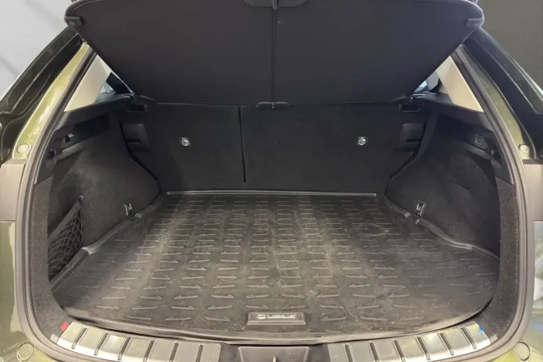 Lexus NX 350h din 2022 cu 61.965 km - oferta LEX162464 - foto 18