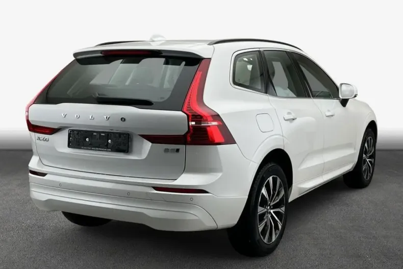Volvo XC60 din 2024 cu 6.517 km - oferta VOL162465 - foto 2