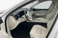 Volvo XC60 din 2024 cu 6.517 km - oferta VOL162465 - foto 10