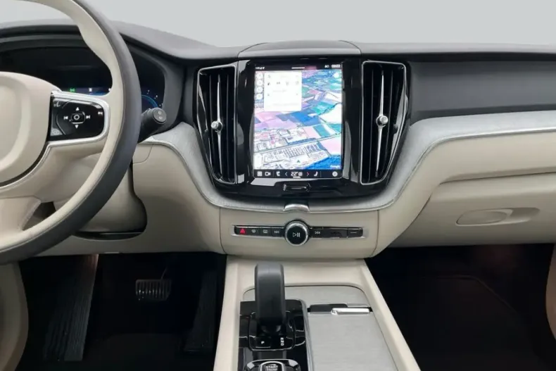 Volvo XC60 din 2024 cu 6.517 km - oferta VOL162465 - foto 15