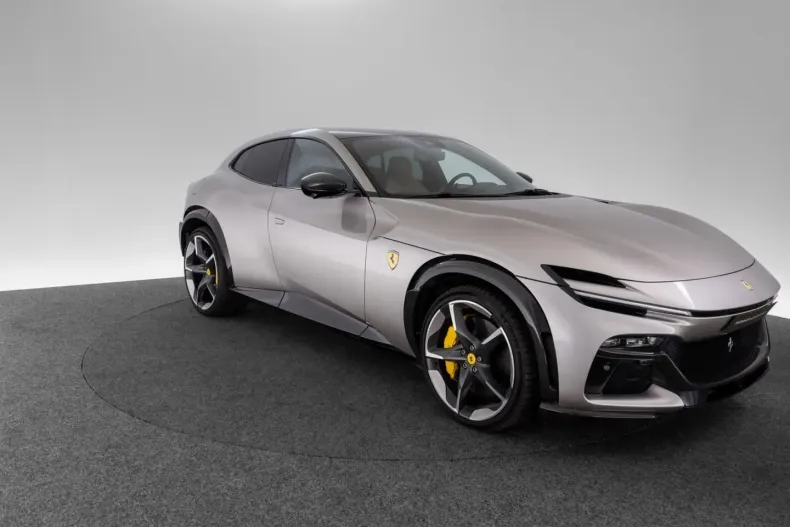 Ferrari Purosangue din 2024 cu 4.650 km - oferta FER162471 - foto 1