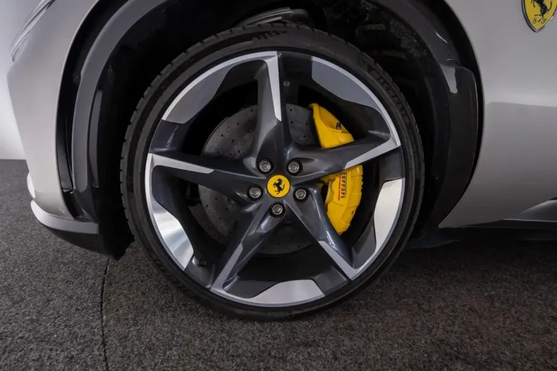 Ferrari Purosangue din 2024 cu 4.650 km - oferta FER162471 - foto 13