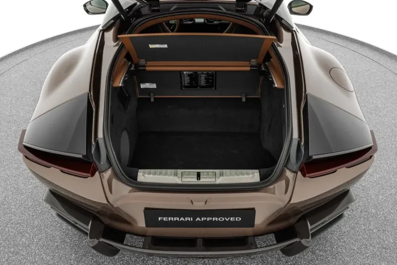 Ferrari 12Cilindri din 2025 cu 4.100 km - oferta FER162473 - foto 25