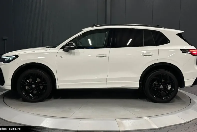 Volkswagen Tiguan din 2024 cu 11.000 km - oferta VOL162475 - foto 2