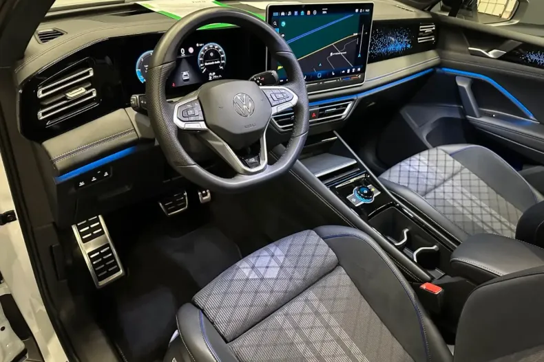 Volkswagen Tiguan din 2024 cu 11.000 km - oferta VOL162475 - foto 16