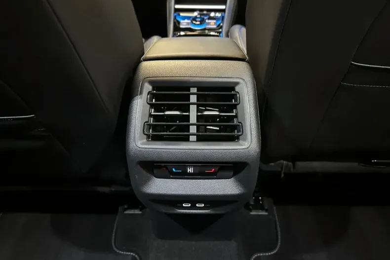 Volkswagen Tiguan din 2024 cu 11.000 km - oferta VOL162475 - foto 33