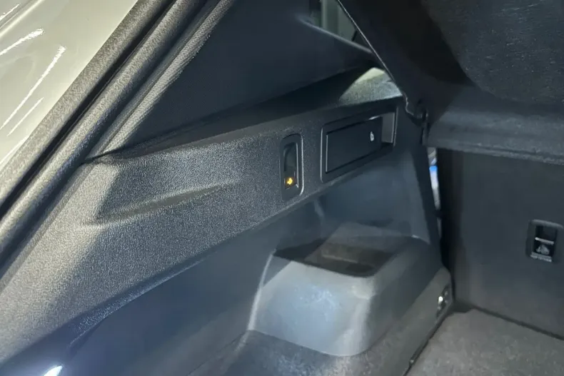 Volkswagen Tiguan din 2024 cu 11.000 km - oferta VOL162475 - foto 35