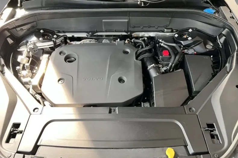 Volvo XC90 din 2024 cu 20.761 km - oferta VOL162476 - foto 21