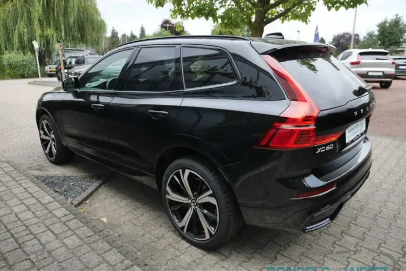 Volvo XC60 din 2025 cu 26.420 km - oferta VOL162478 - foto 3