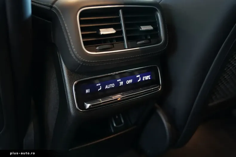 Mercedes-Benz GLE 63 AMG din 2020 cu 48.000 km - oferta MER162484 - foto 25